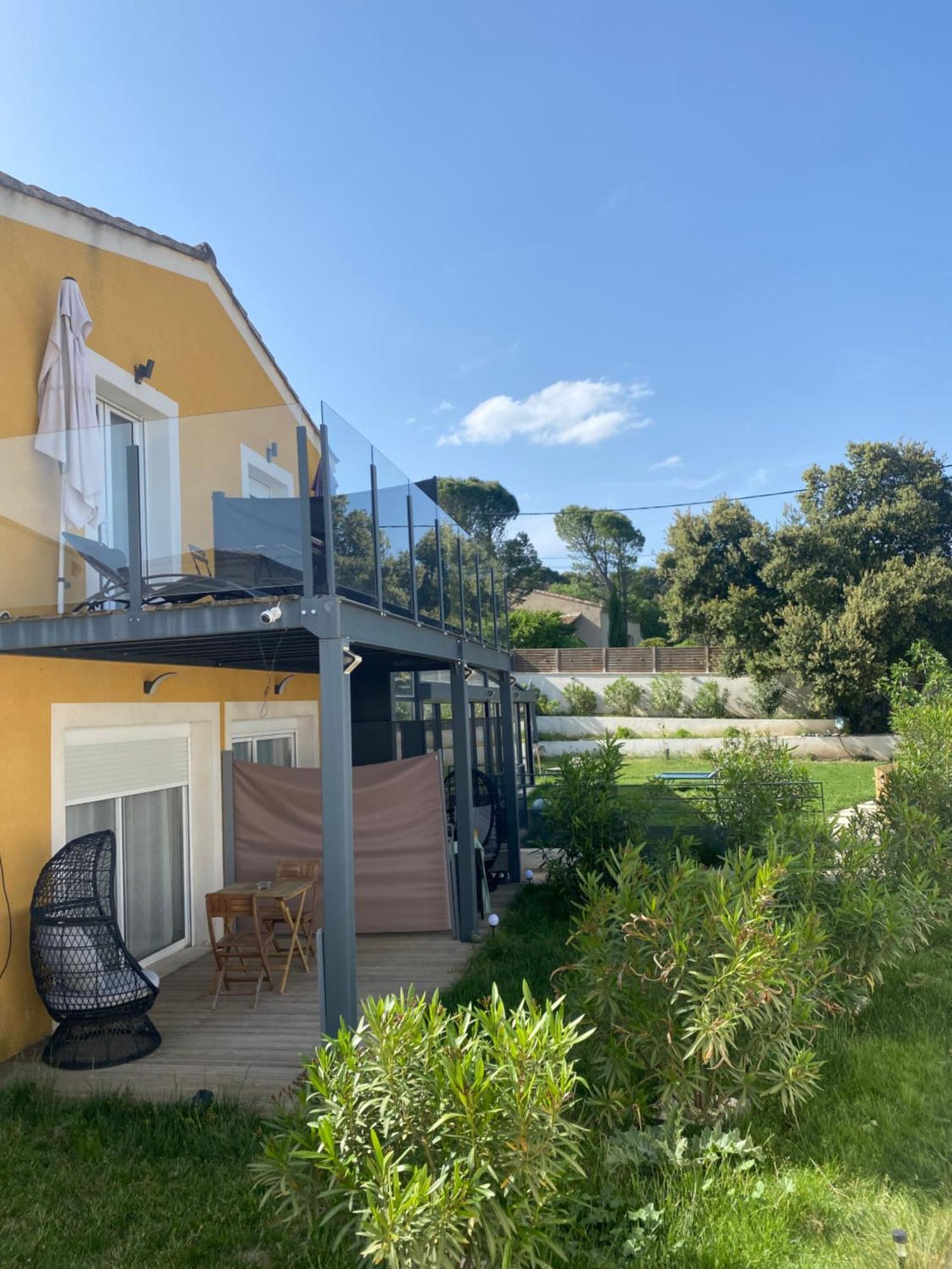 O Bain Soleil Bed and Breakfast Bourg-Saint-Andéol Exteriör bild